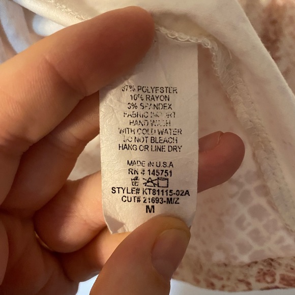 Altar’d state medium snakeskin pastel tank top - Picture 2 of 9